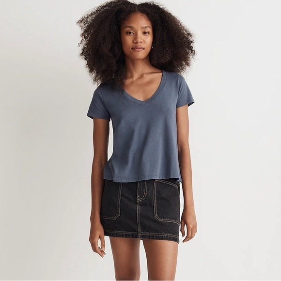 Madewell Softfade Cotton V-Neck Crop Tee nighttime blue - Picture 1 of 7